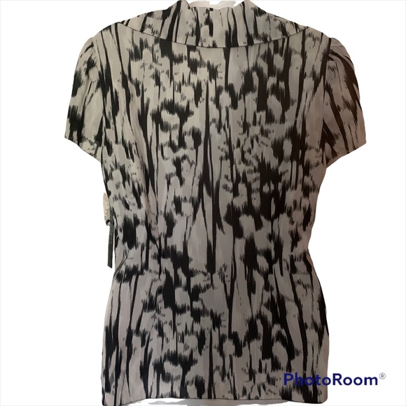 Tahari ASL  Short Sleeve Blouse Ruffle Collar Size 8 NWT $128 - Picture 3 of 6